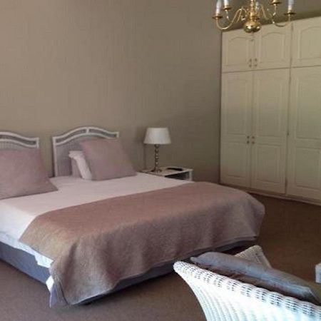 Duncountry Victoria Country Club Bed & Breakfast Pietermaritzburg Bagian luar foto
