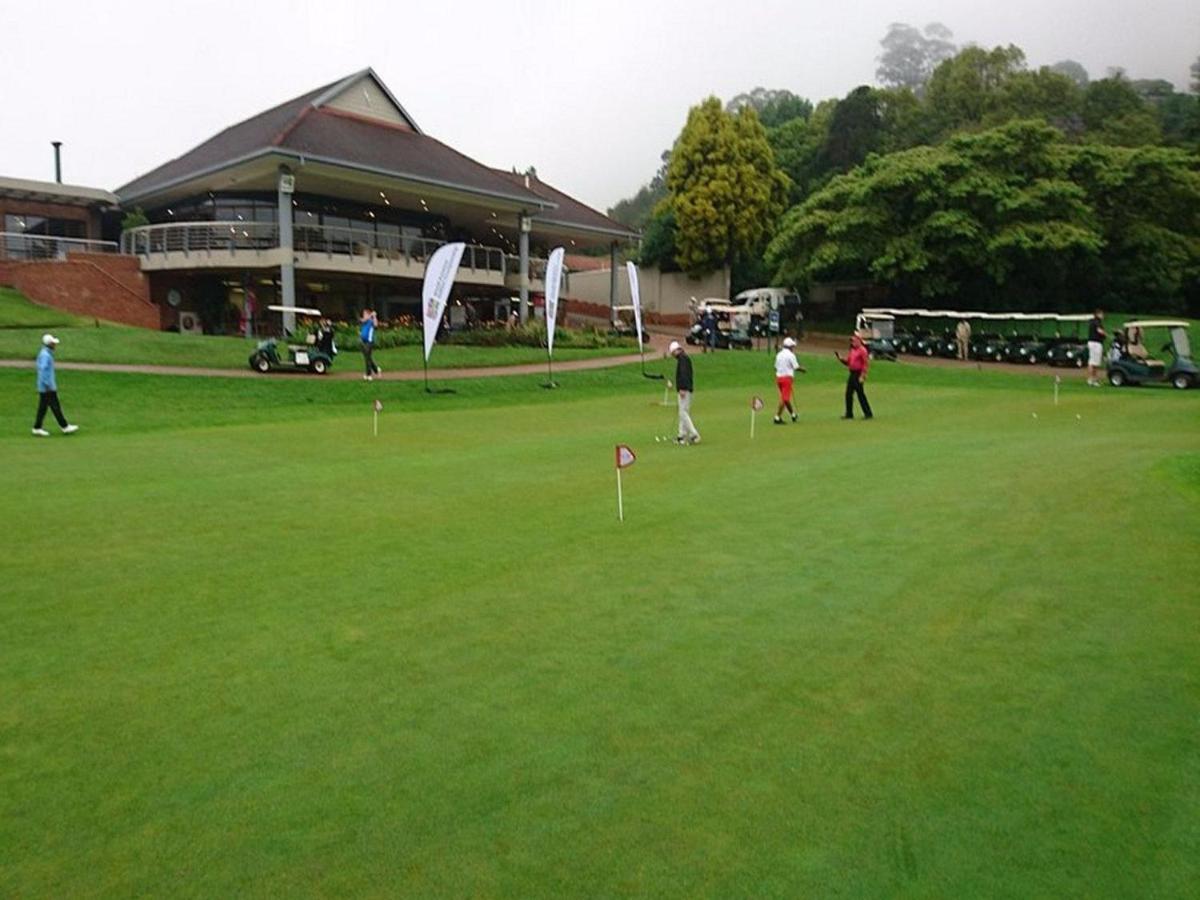 Duncountry Victoria Country Club Bed & Breakfast Pietermaritzburg Bagian luar foto