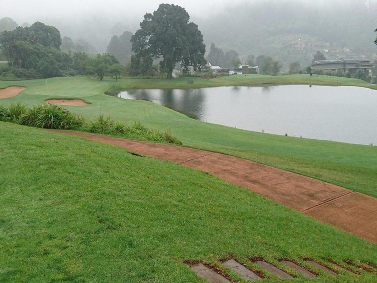 Duncountry Victoria Country Club Bed & Breakfast Pietermaritzburg Bagian luar foto